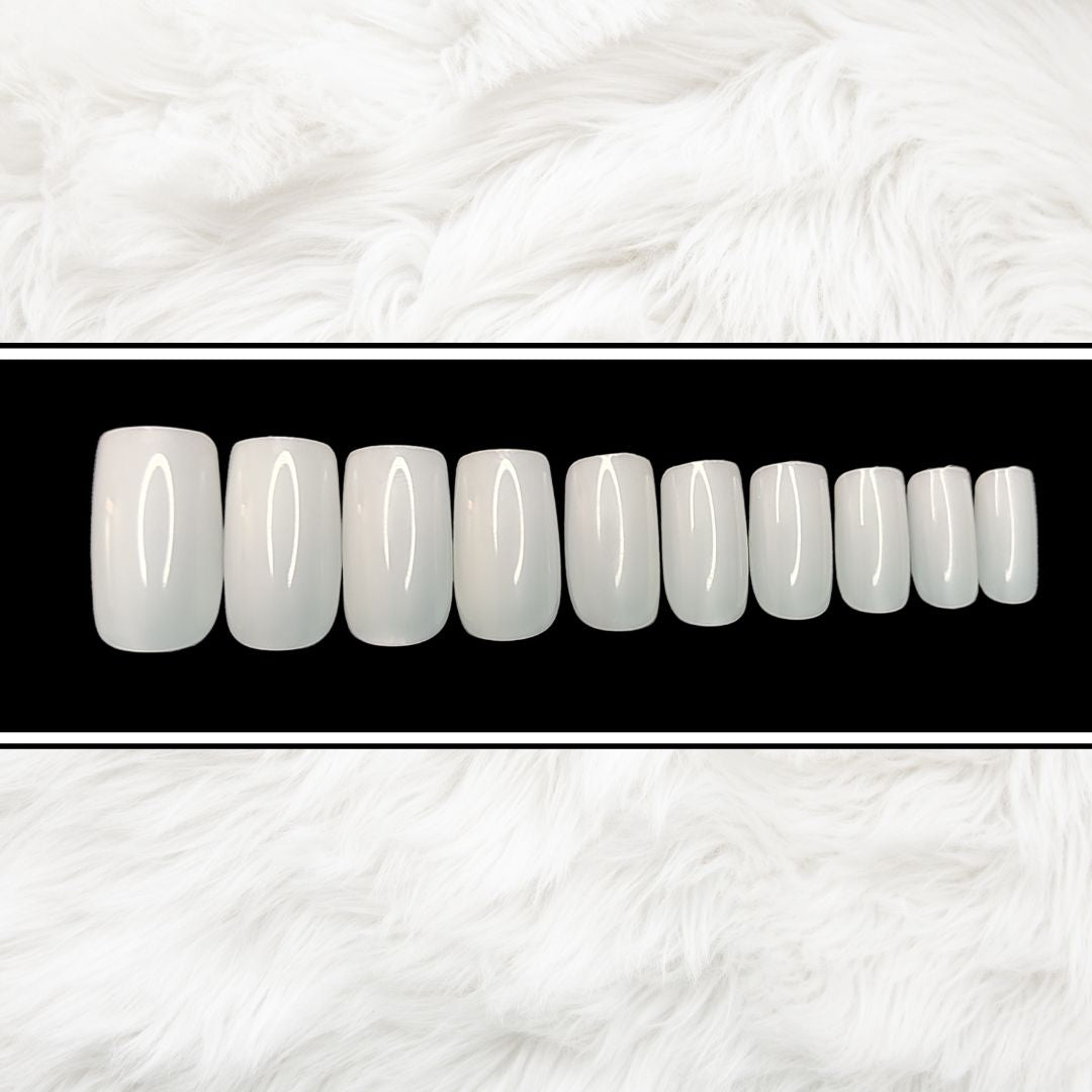 20 Pcs High Quality False Nails Plain Unpainted Press on Nails Medium Square