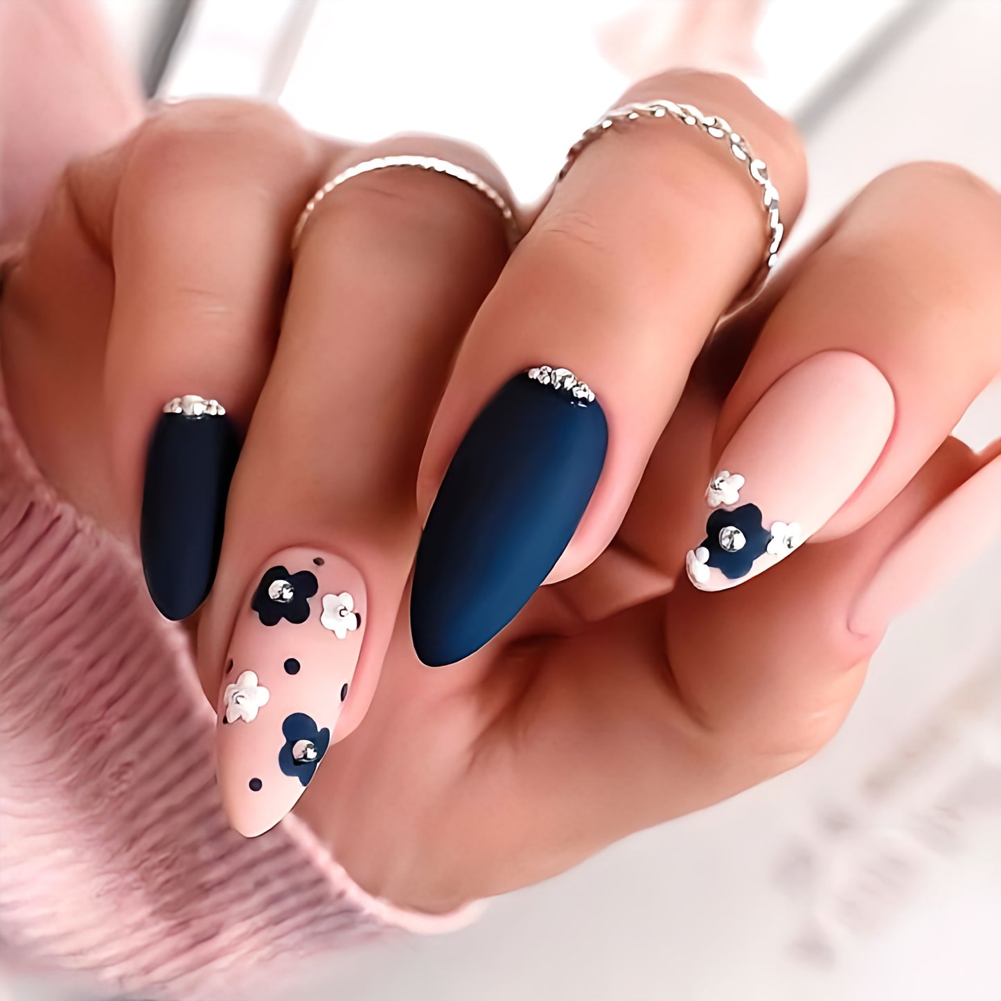Matte Blue Floral Press on Fake Nails // tns397