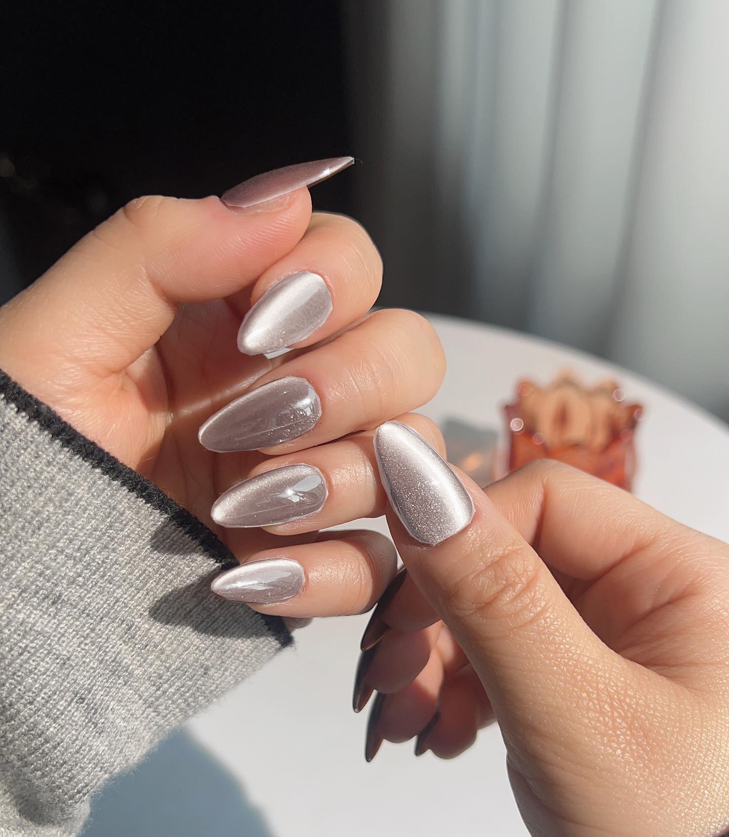 Pearl Cat Eye 3D Magnetic Press-On Nails