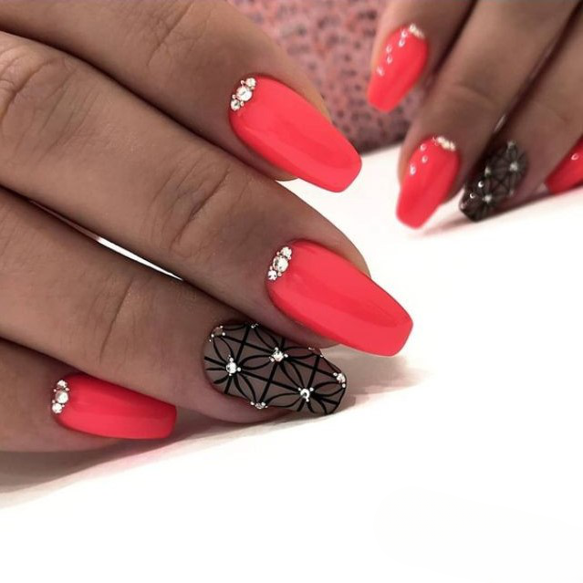 Glossy Peach Black Studded Press on Fake Artificial Nails / tns520