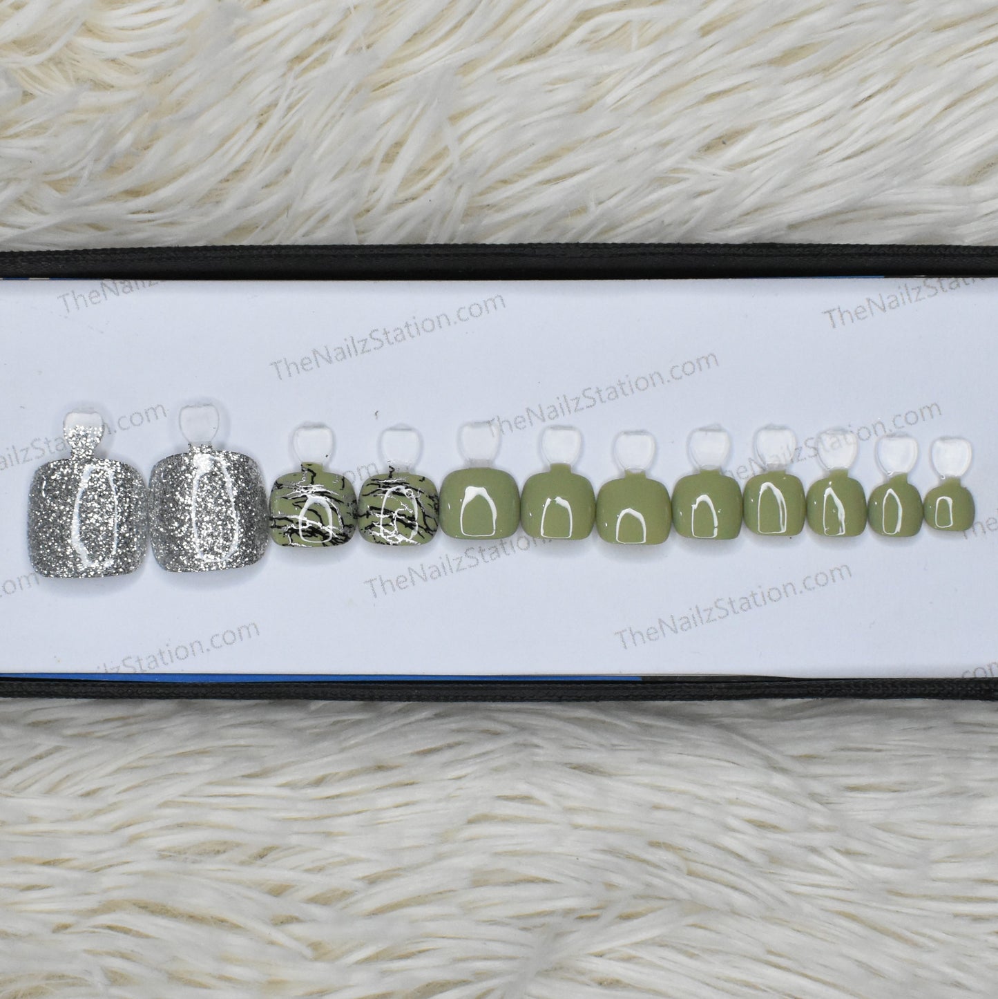 Light Green Marble with Silver Glitter Press on Toe Nails Set // 116