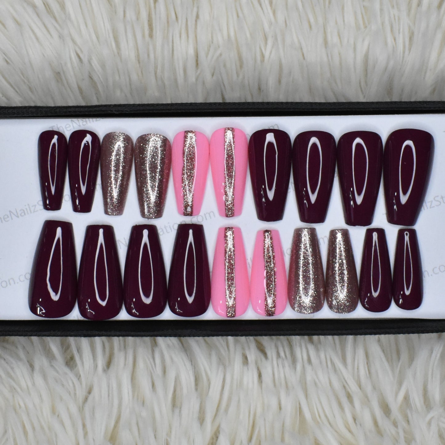 Glossy Plum Glitter Press on Nails Set // 437