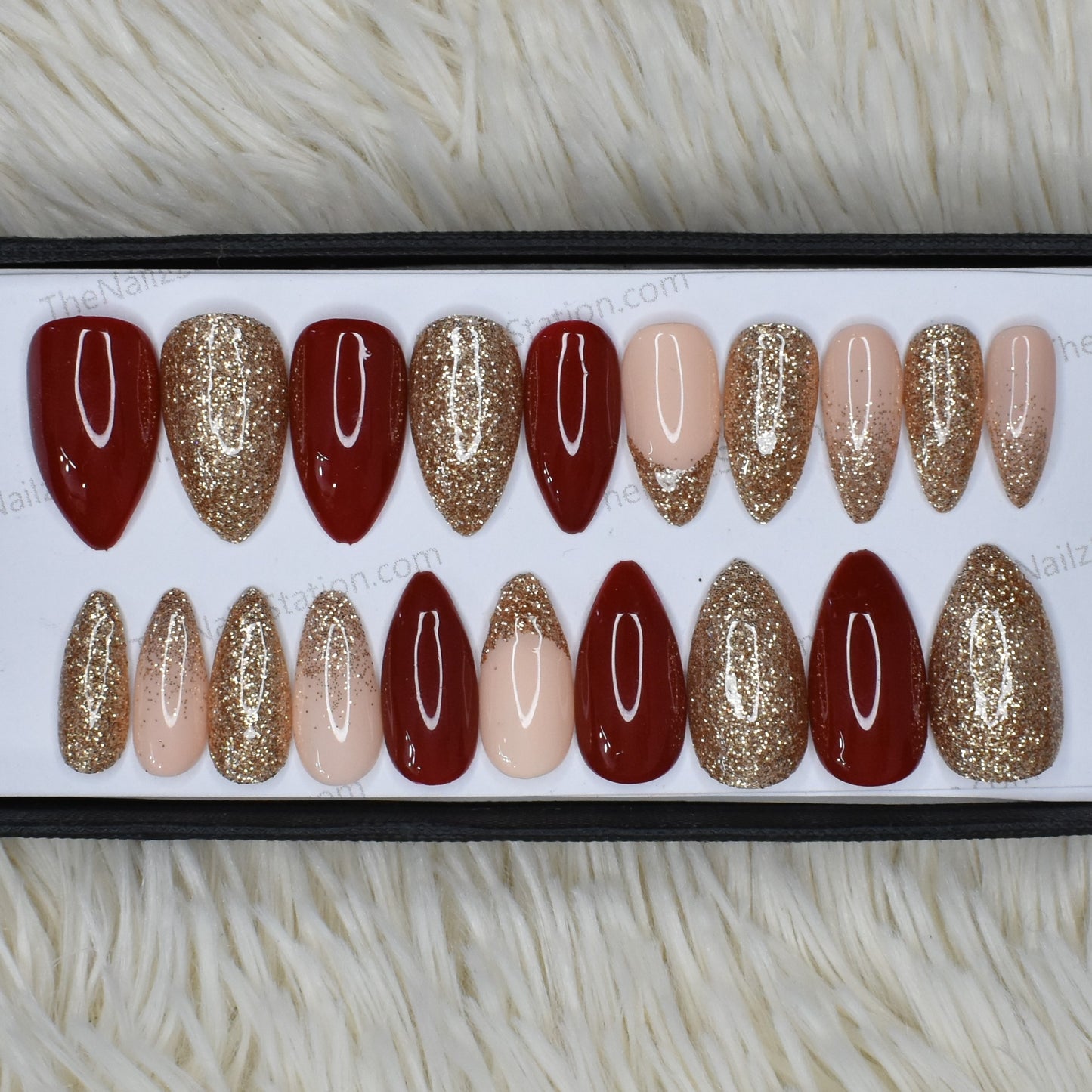 Glossy Maroon Glitter Press on Nails Set // 454