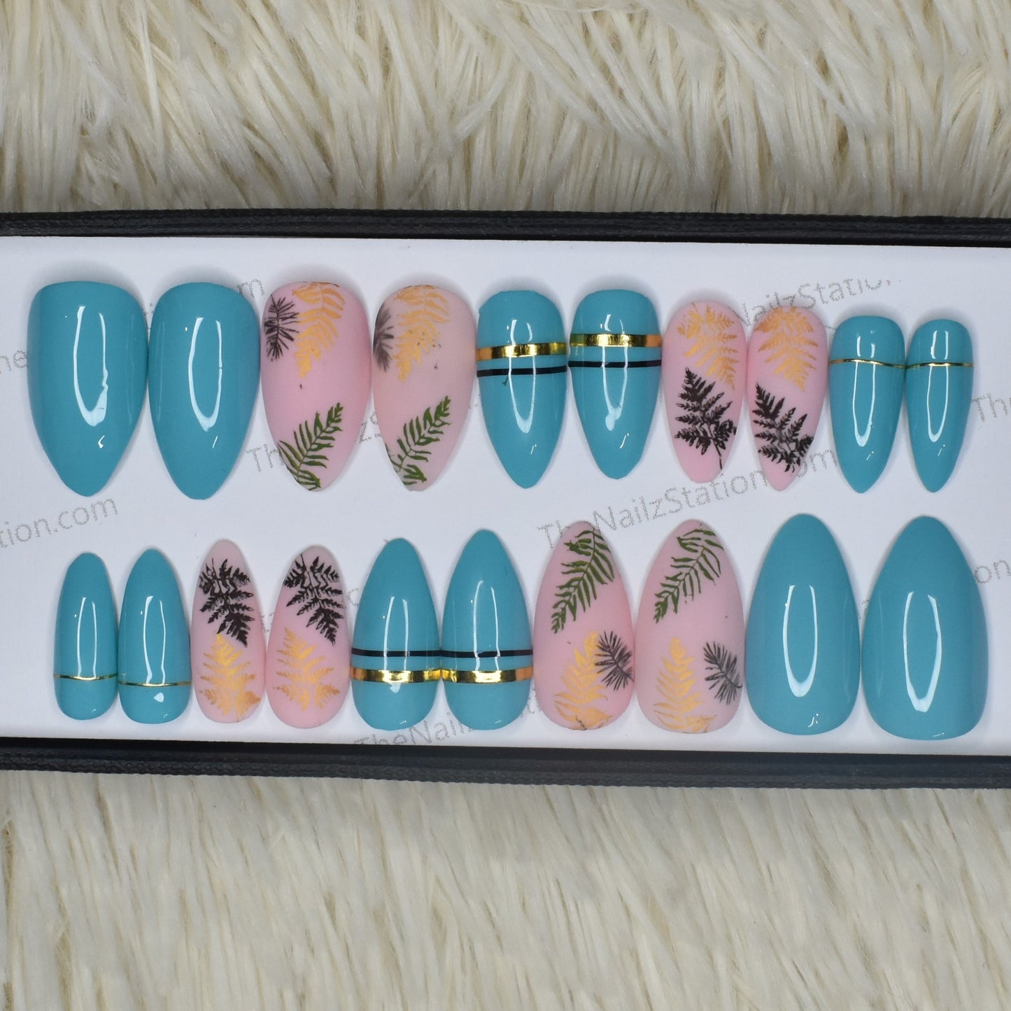 Matte Light Blue Leaves Press on Nails Set // 453