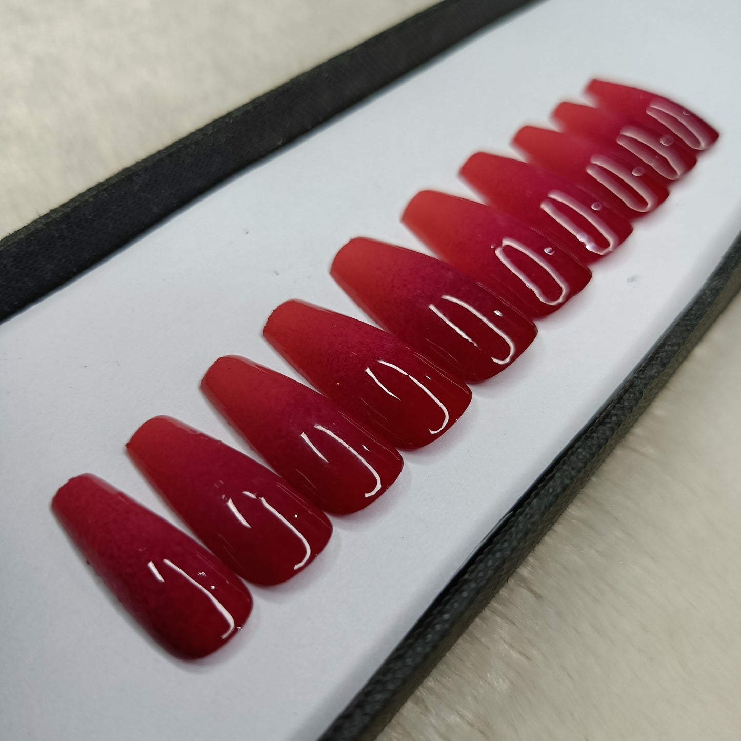 Glossy Light Pink & Red Ombre Press on Nails Set // 636