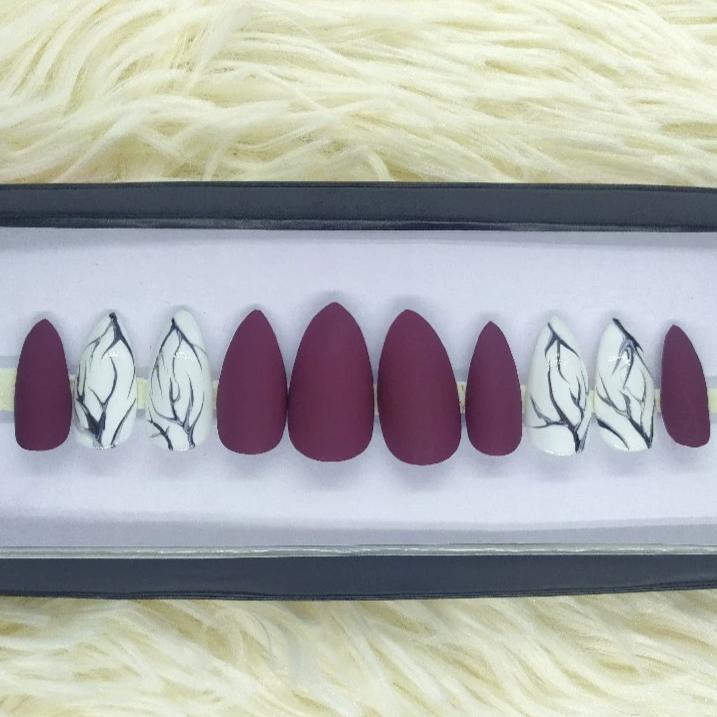 Matte Magenta Marble Press on Nails // 121