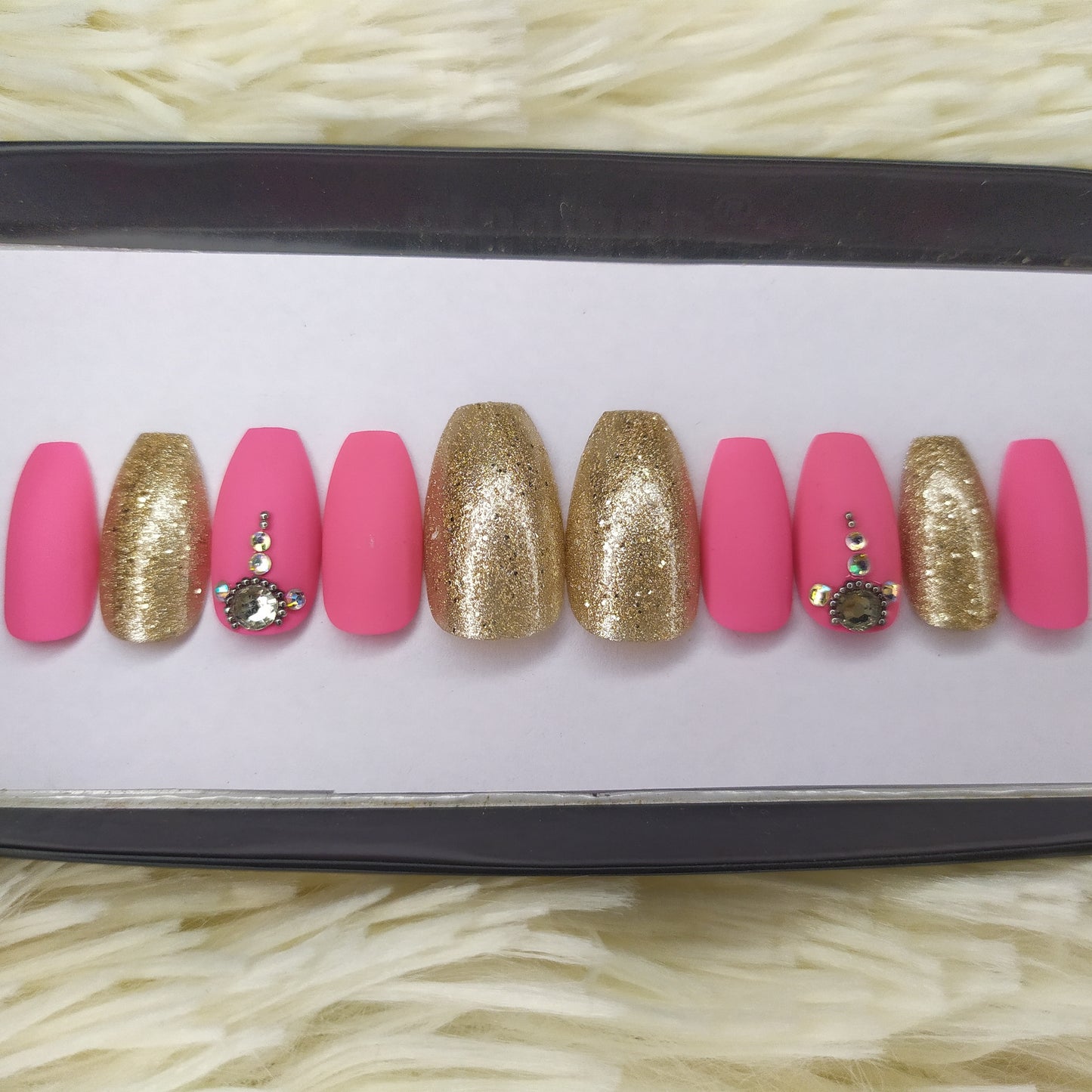 Matte Pink glitter Press on Nails Set // 224