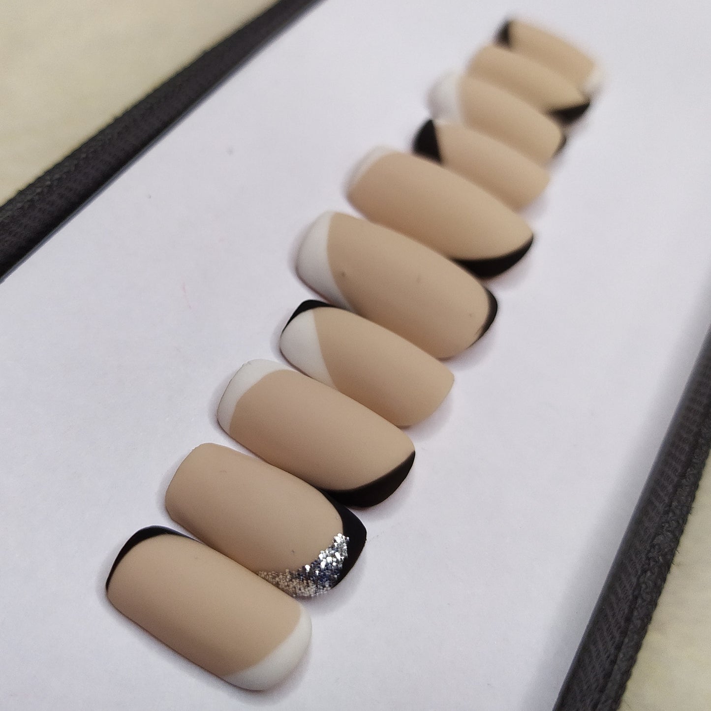 Matte Nude French Press on Nails Set // 541