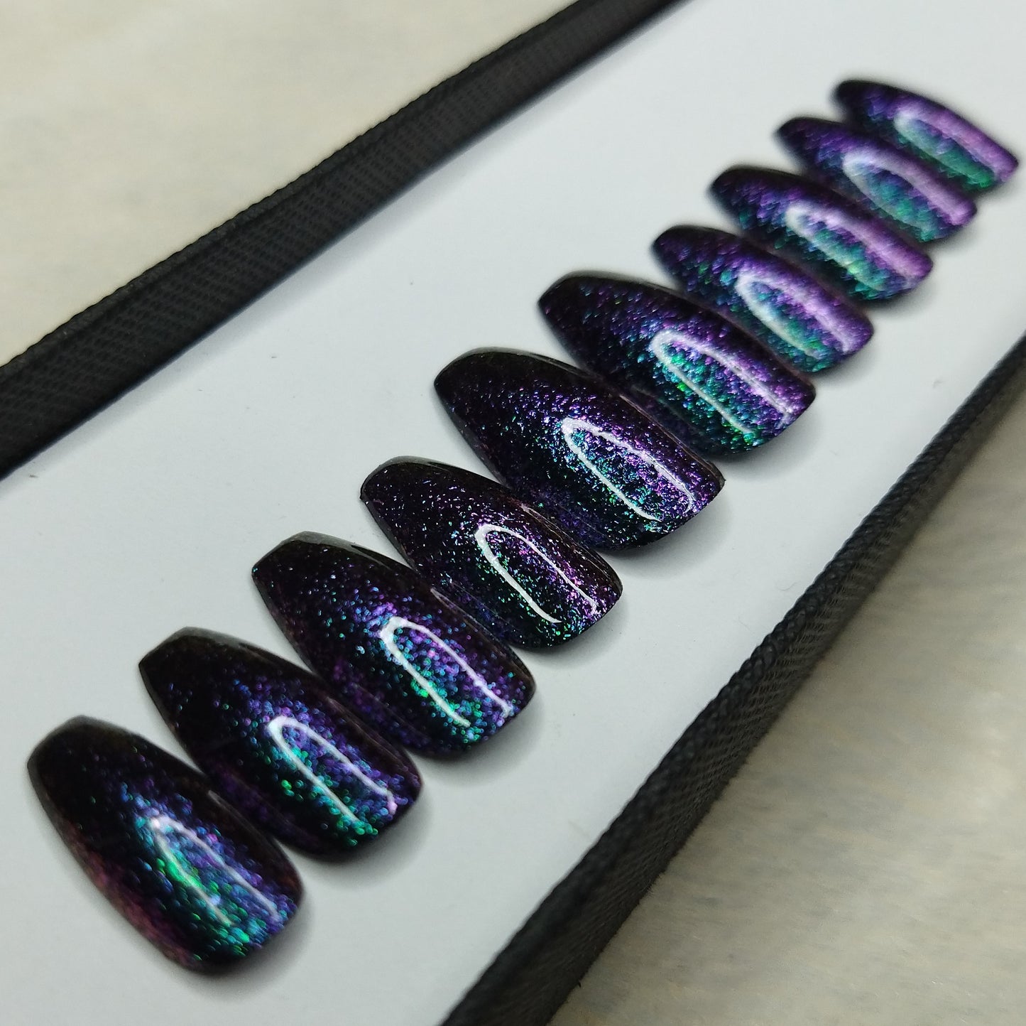 Glossy Blue Multi Chrome Flakes (C03) Print Press on Nails / Fake Nails / Artificial Nails Set // 589