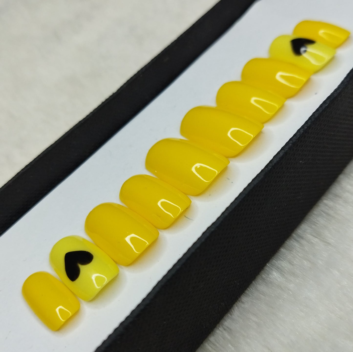 Glossy Yellow Heart Press on Nails Set // 686