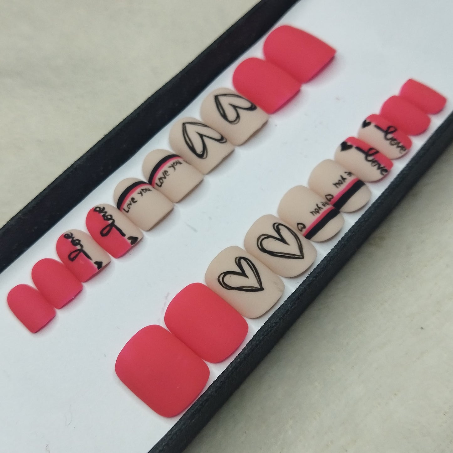 Valentine Collection :Matte Pink Love Hearts Press on Nails Set // 699