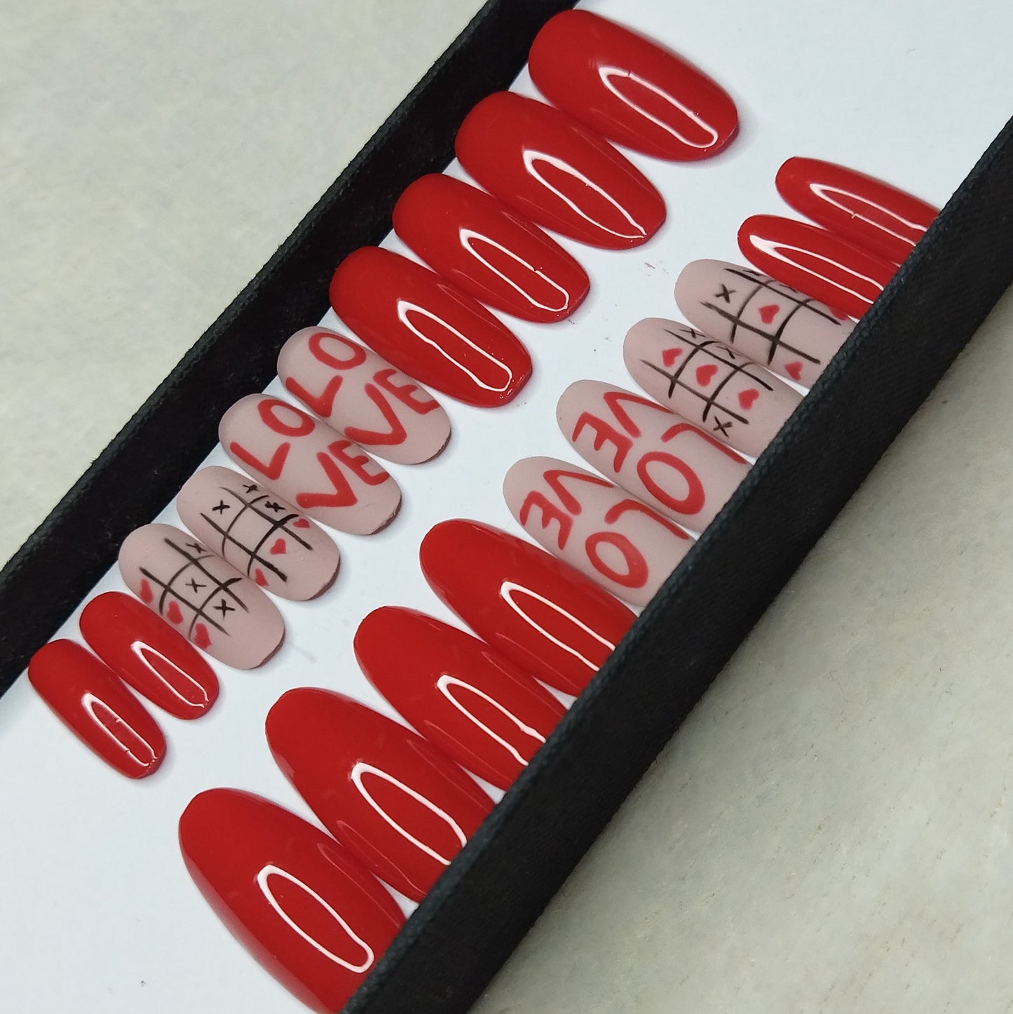 Valentine Collection: Red Love Tic-Tac-Toe Press on Nails Set // 734