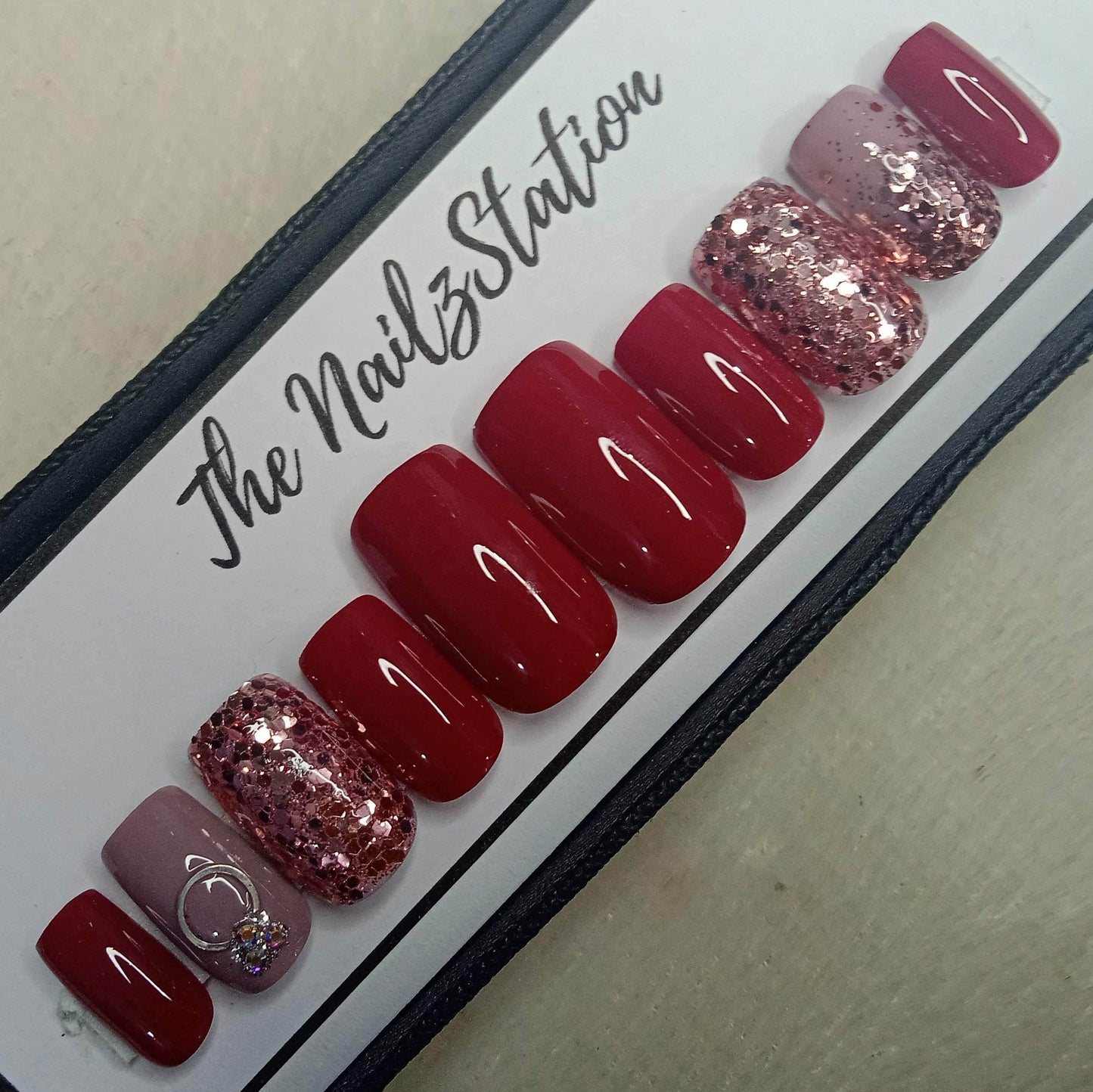 Glossy Red Glitter Engagement Ring Press on Nails // 994