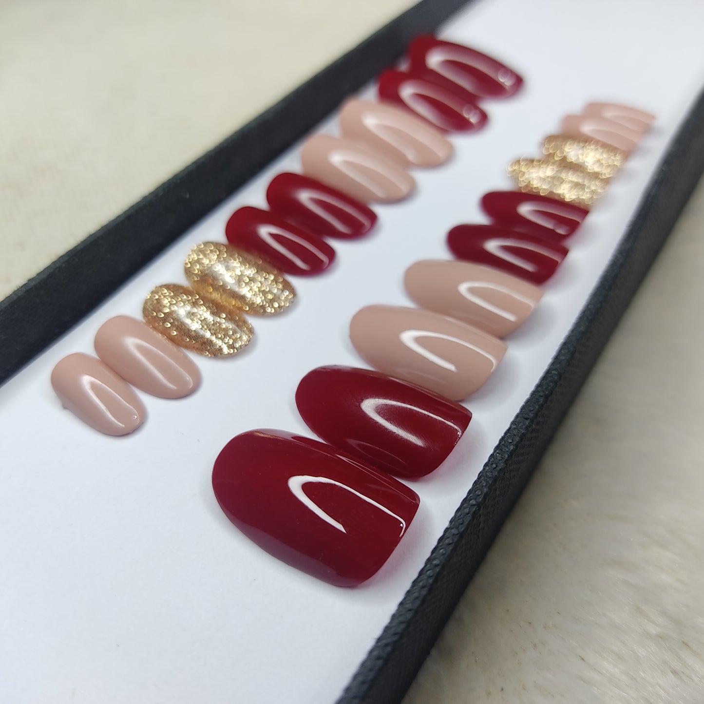 Glossy Nude And Maroon With Golden Glitter press on Nails Set /1026