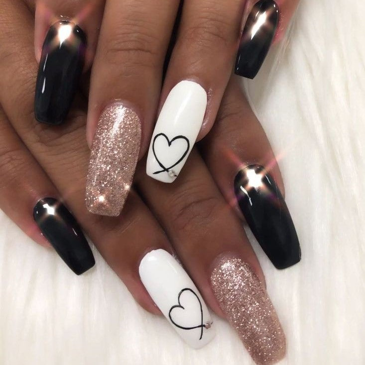 Glossy Black Hearts Press on Fake Nails // tns232