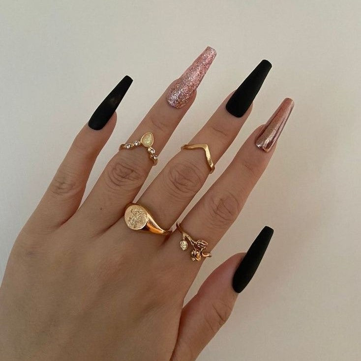 Glossy Black Chrome Press on Fake Nails // tns233