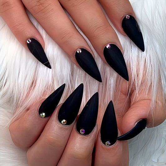 Matte Black Studded Press on Fake Nails // tns275