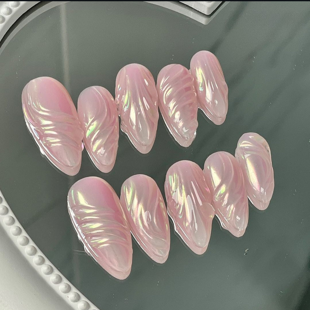Glossy Mermaid Shell Press-On Nails | tns5393