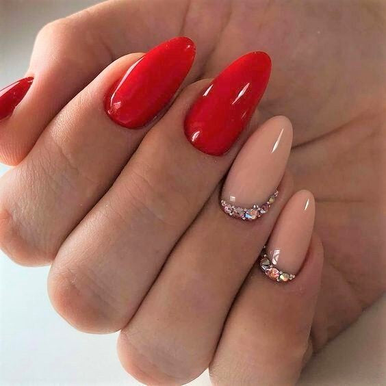 Glossy Nude Red Studded Press on Fake Artificial Nails / tns529