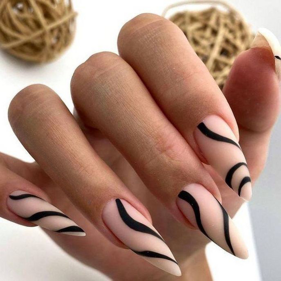 Matte Nude and Black Floral Press on Fake Artificial Nails / tns641
