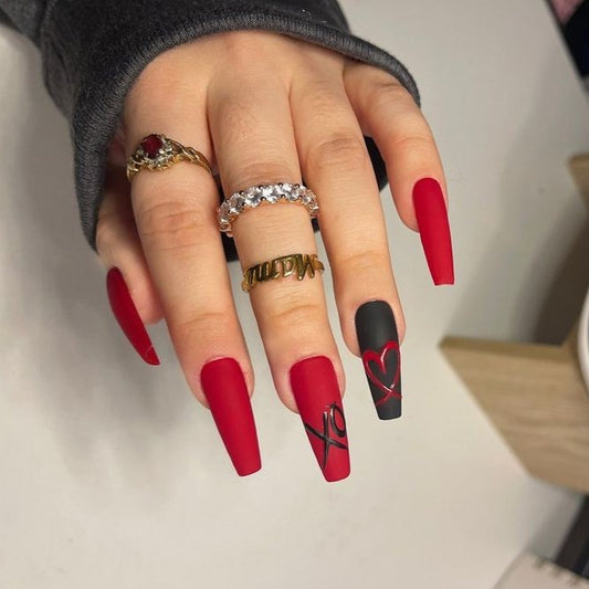 Matte Red Hearts Press on Fake Nails // tns856