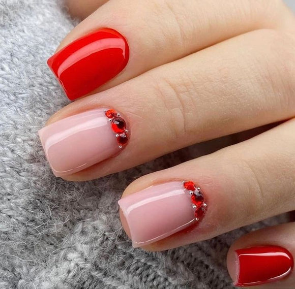Glossy Nude Red Studded Press on Fake Artificial Nails / tns533