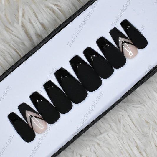 The NailzStation Matte Black French Press on Fake Artificial Nails Set with glue, filer, sticker application kit // 1380