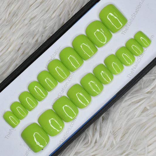 The NailzStation Glossy Plain Neon Green Press on Fake Artificial Nails Set with glue, filer, sticker application kit // 1390