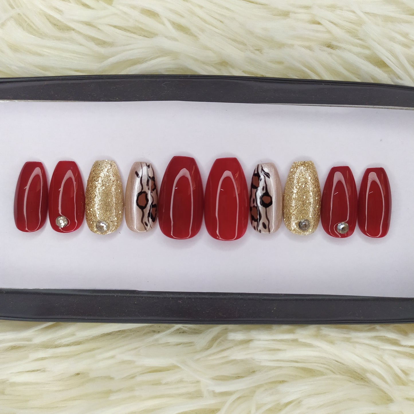 The NailzStation Glossy Maroon Glitter Press on Fake Artificial Nails Set with glue, filer, sticker application kit // 1349