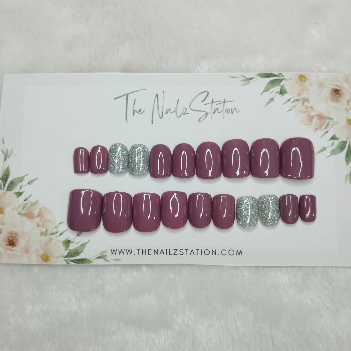 The NailzStation Glossy Mauve Glitter Press on Fake Artificial Nails Set with glue, filer, sticker application kit // 1255