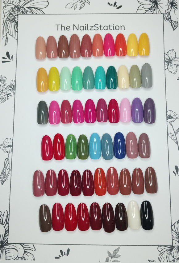 The NailzStation Glossy Solid Plain Color Customisable Press on Fake Nails 20 pcs with glue kit