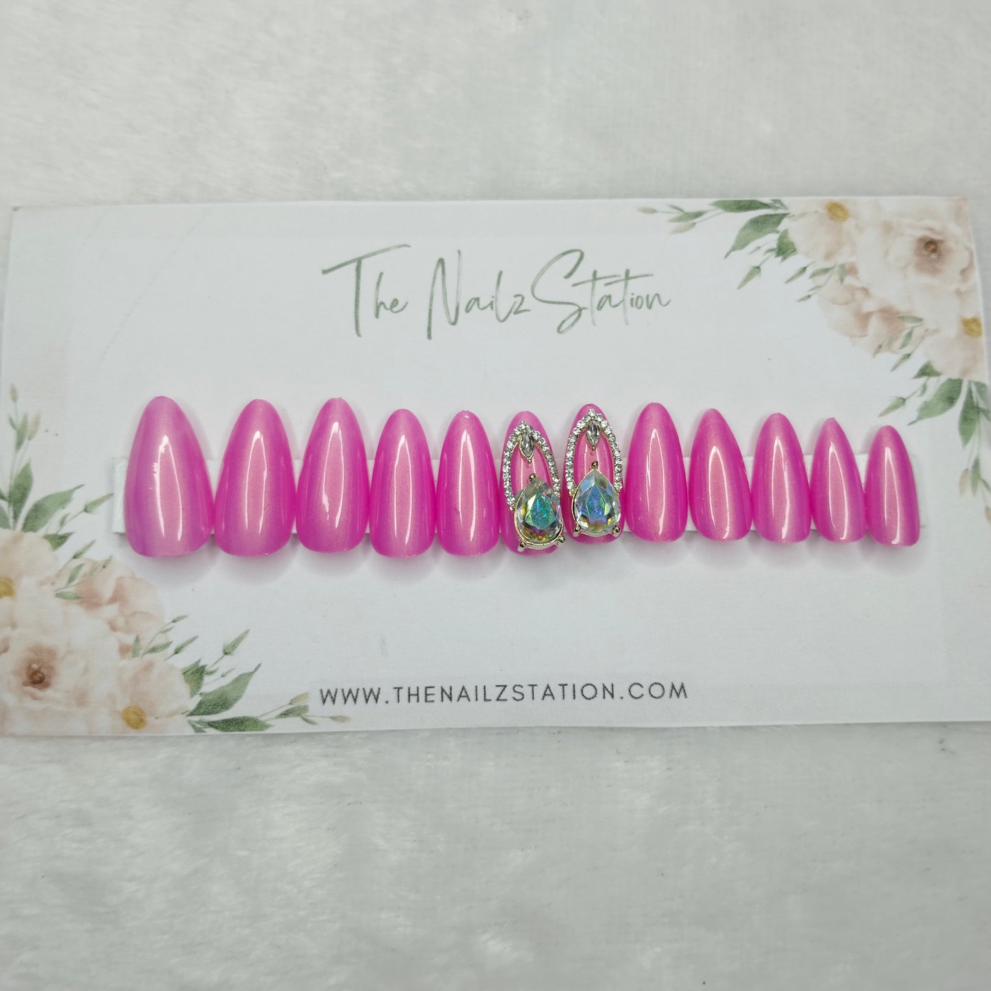 The NailzStation Glossy Pink Chrome 3D Jewelry Press on Fake Artificial Nails Set with glue, filer, sticker application kit // 1457