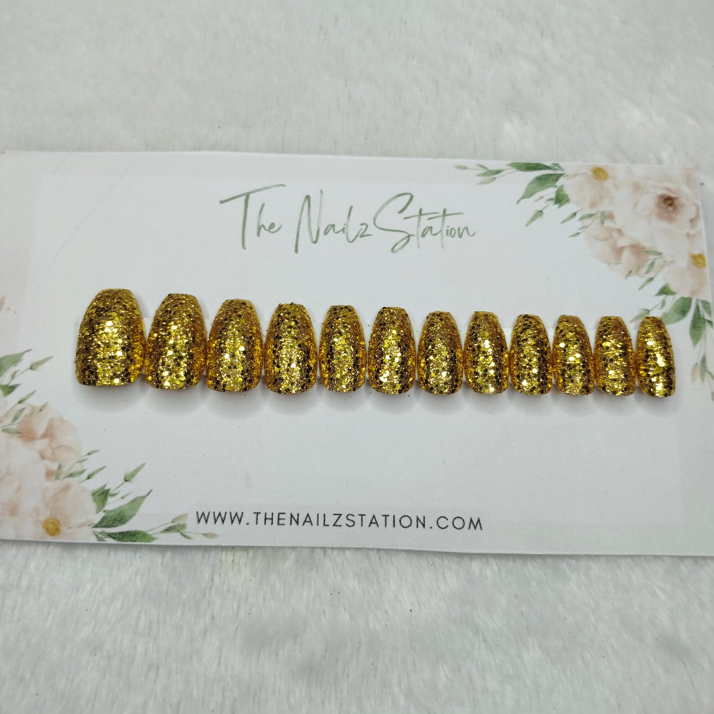 The NailzStation Glossy Yellow Golden Glitter Press on Fake Artificial Nails Set with glue, filer, sticker application kit // 1498