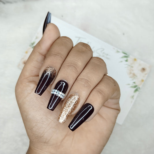 The NailzStation Glossy Maroon Glitter Studded Press on Fake Artificial Nails Set with glue, filer, sticker application kit // 1504