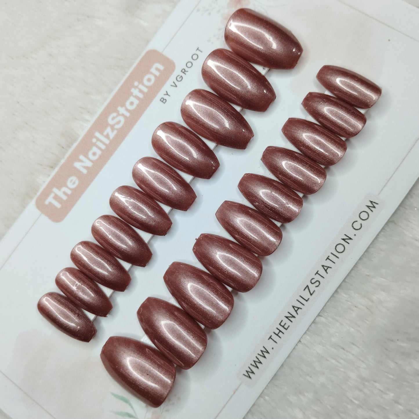 The NailzStation Glossy Mauve Chrome Press on Fake Artificial Nails Set with glue, filer, sticker application kit // 1512