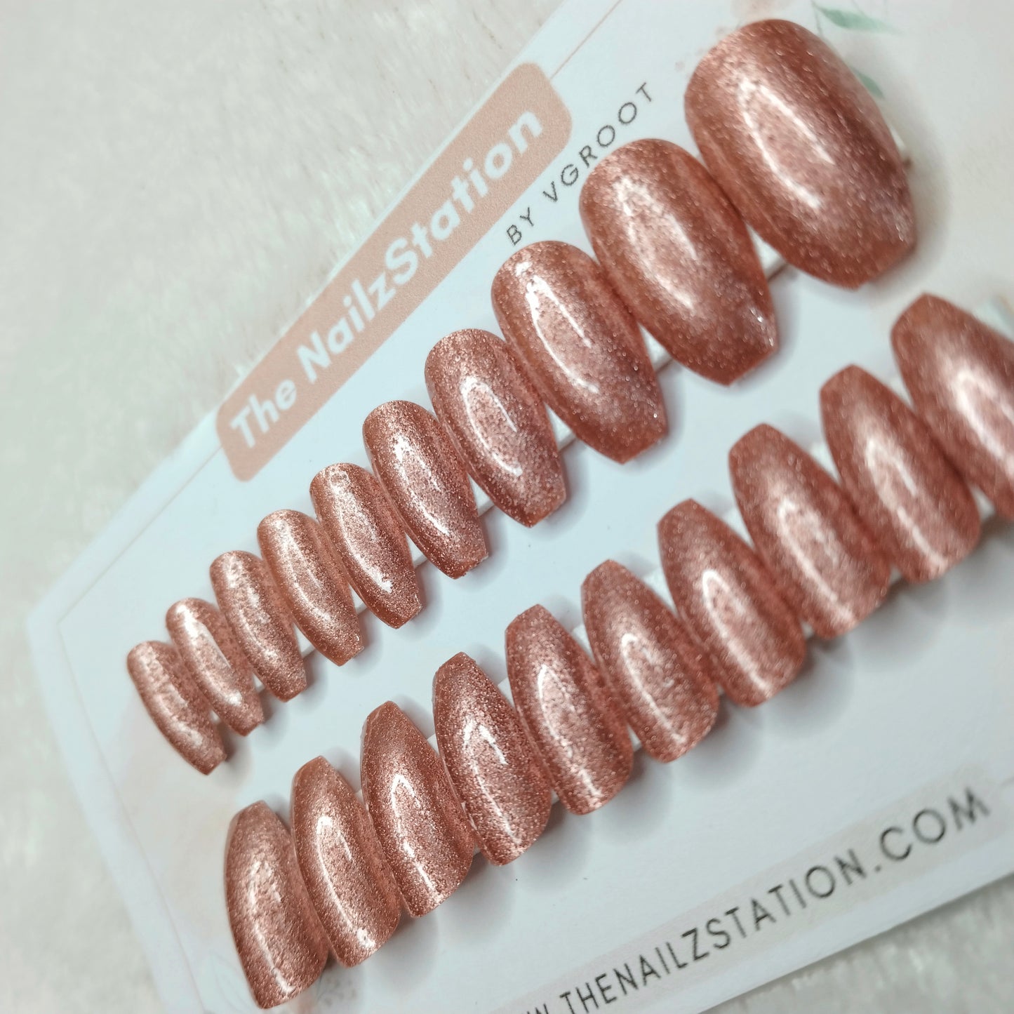 The NailzStation Glossy Peach Glitter Press on Fake Artificial Nails Set with glue, filer, sticker application kit // 1514