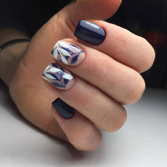 Glossy Blue Floral Press on Fake Artificial Nails / tns568