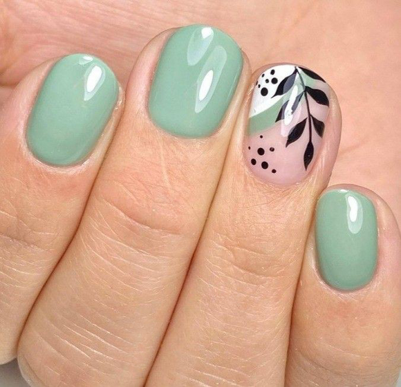Glossy Green floral  Press on Fake Artificial Nails / tns543
