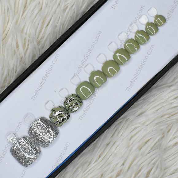 Light Green Marble with Silver Glitter Press on Toe Nails Set // 116