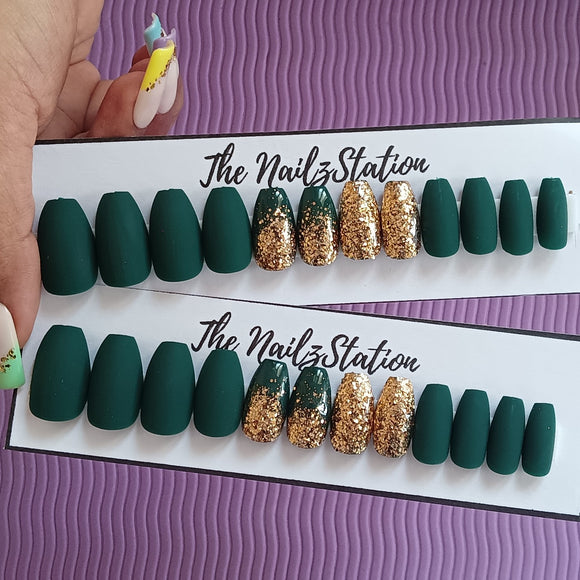 Matte Dark Green Golden Glitter Press on Nails Set (24 nails / Coffin)