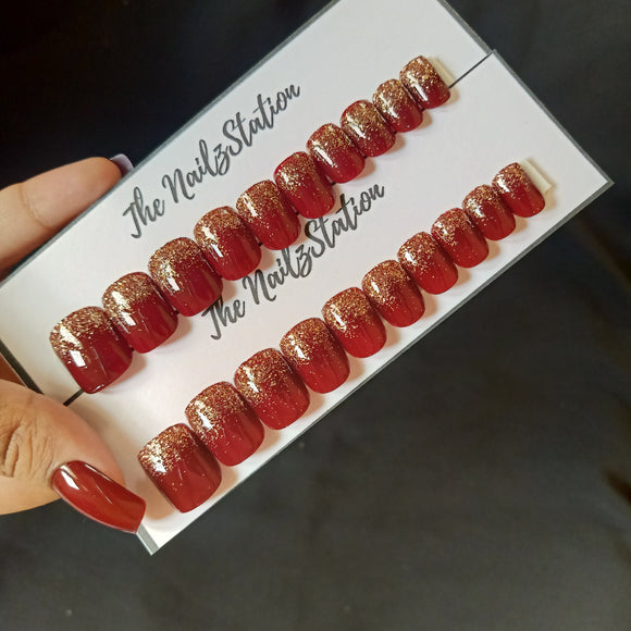 Glossy Maroon Golden Glitter Ombre Press on Nails Set (20 nails / Square)