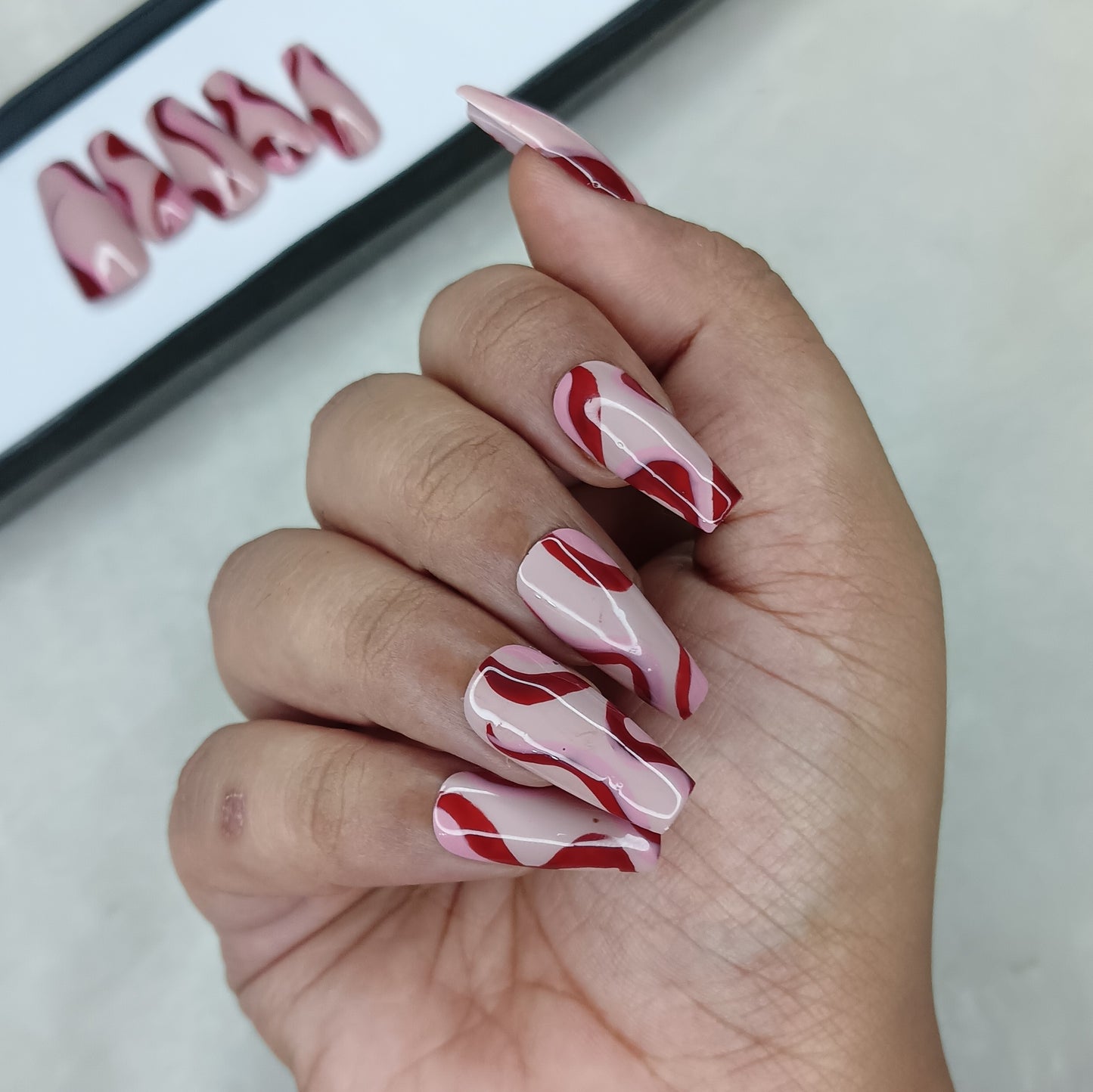 Glossy Nude And Red Swirl Press on Nails // 1033