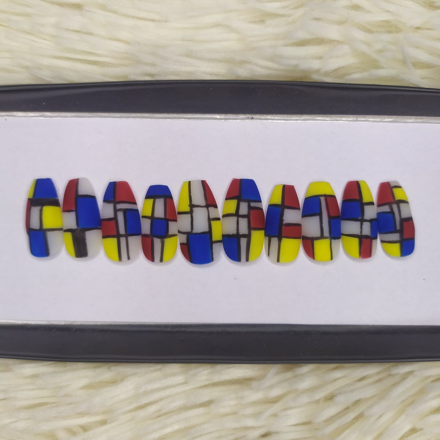 Matte Color Blocks Press on Nails Set // 164