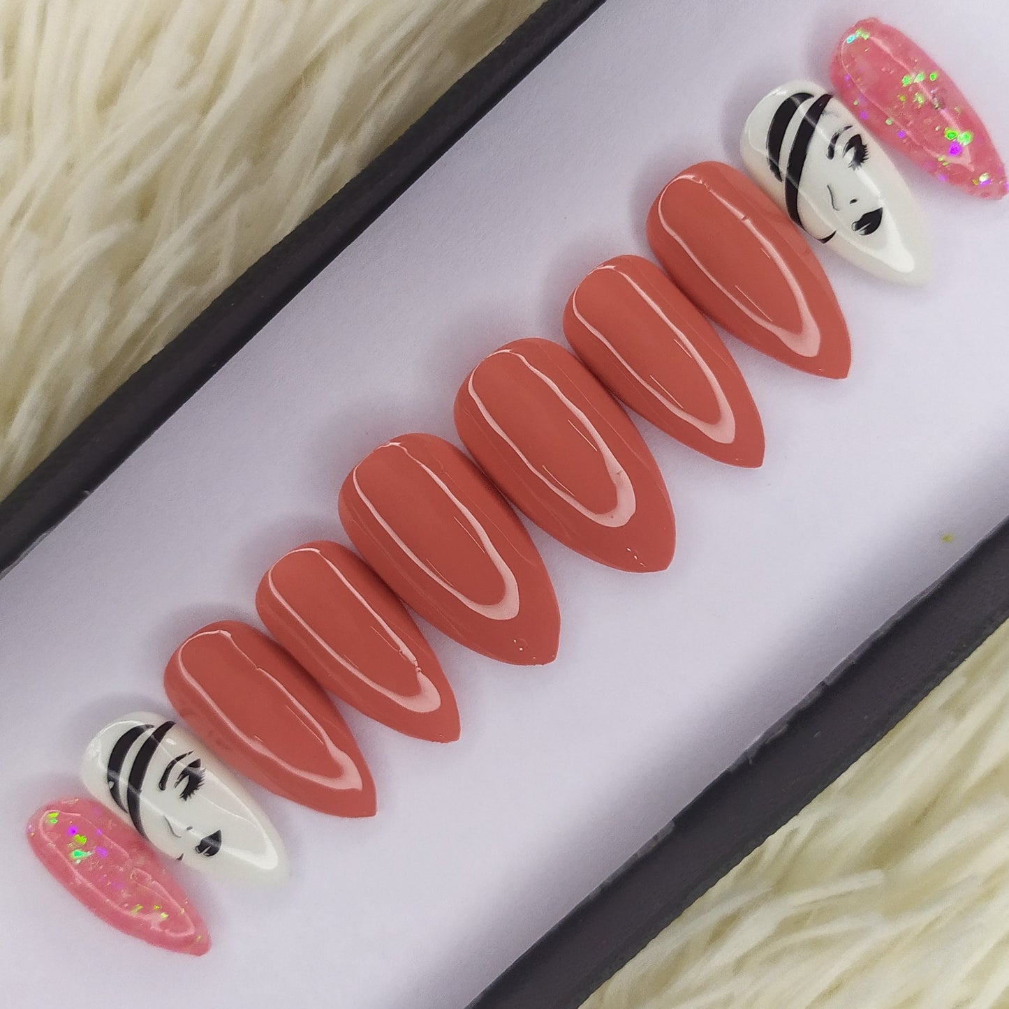 Glossy Pink Nude Lady Print Press on Nails Set // 167