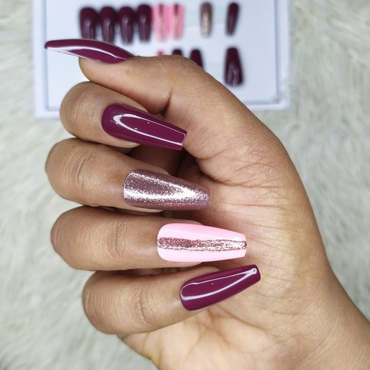 Glossy Plum Glitter Press on Nails Set // 437