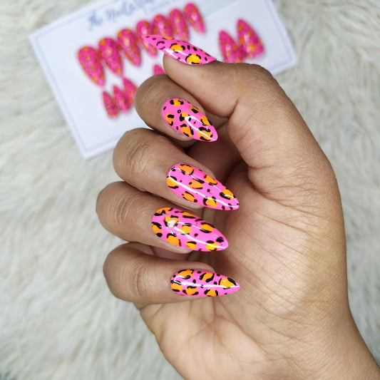 Glossy Pink Animal Print Press on Nails Set // 429