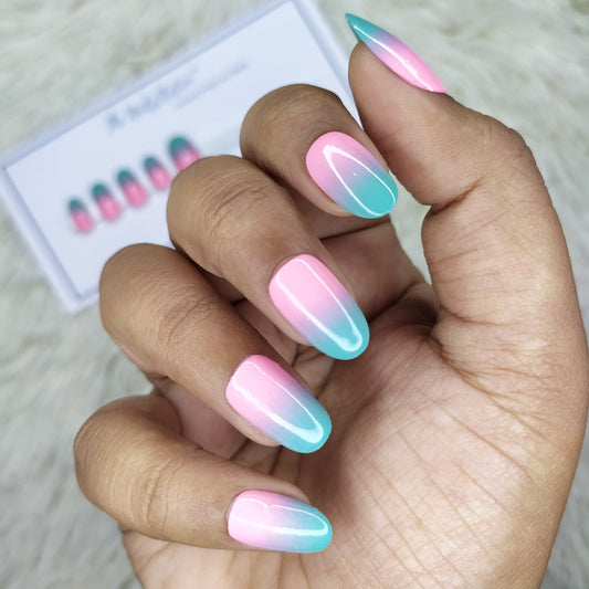 Glossy Light Blue and Light Pink Ombre Press on Nails Set // 473