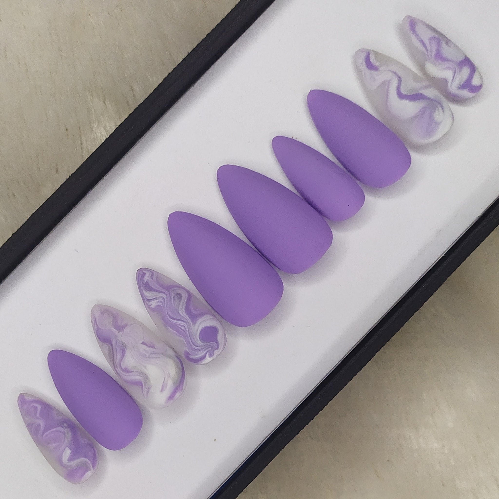 Matte Light Purple Marble Press on Nails Set // 219