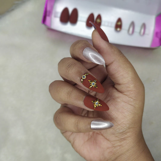 Matte Maroon and Rose Gold Press on Nails Set// 225