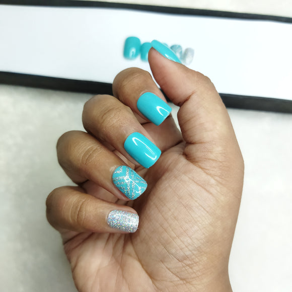 35 Tiffany Blue Nail Ideas For A Classy, Expensive-Looking Manicure